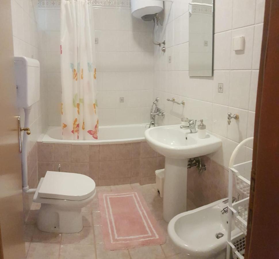 Ferienwohnung Maria Mare Rovinj Exterior foto