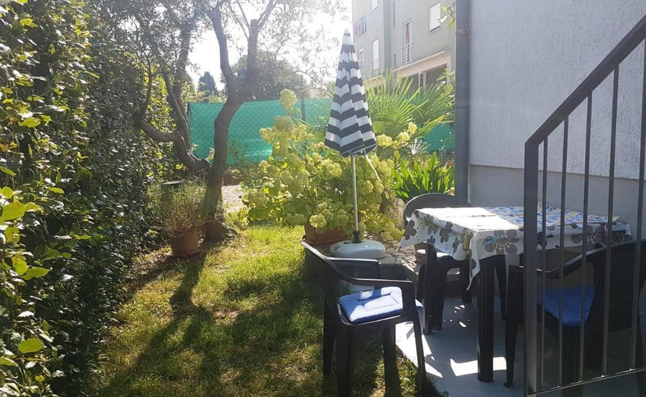 Ferienwohnung Maria Mare Rovinj Exterior foto